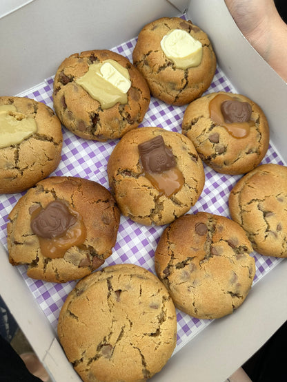 NYC Loaded Chocolate Chip Cookies